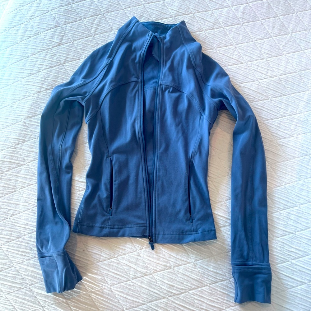 Lululemon cropped define jacket.